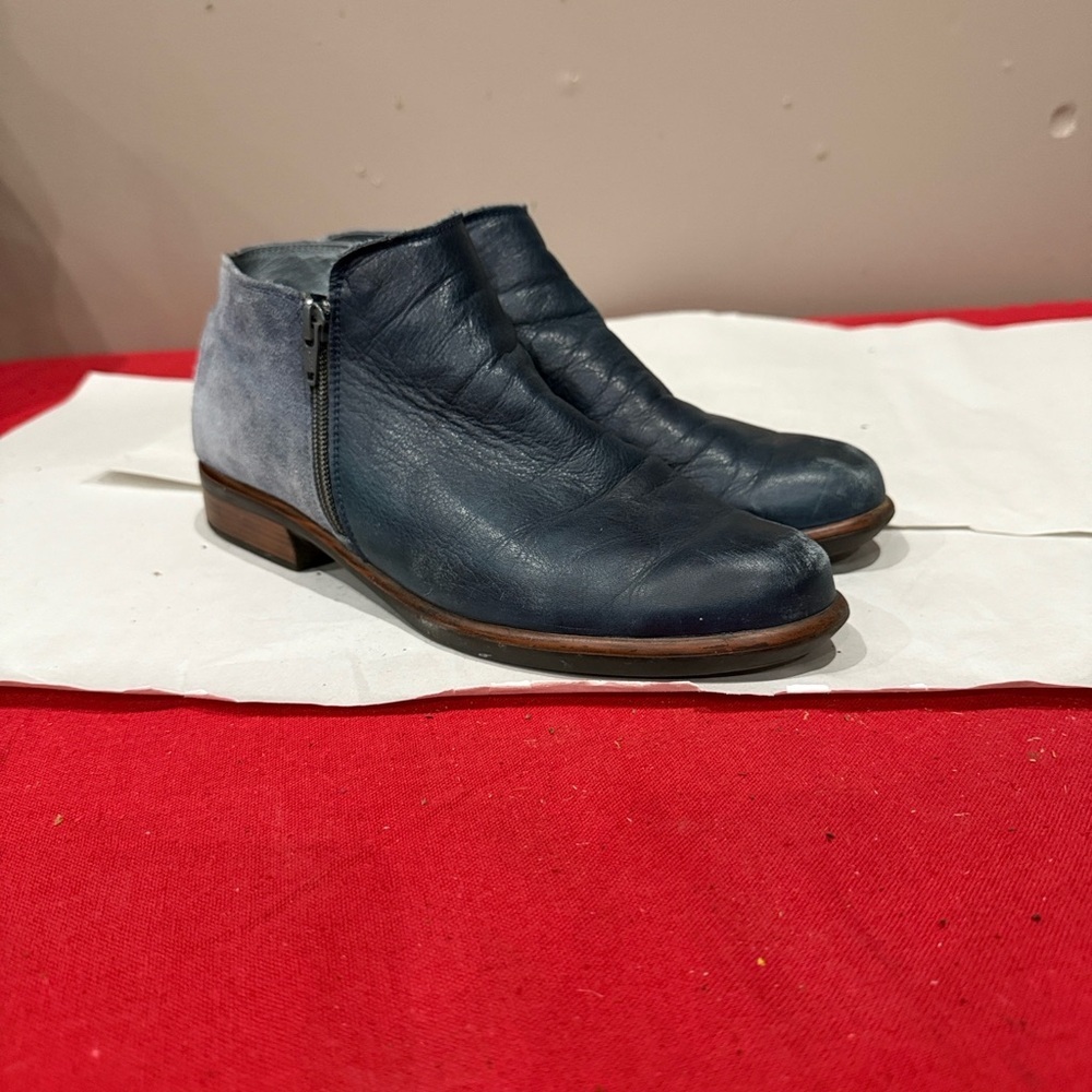 Naot Navy and Gray Leather Ankle Boots